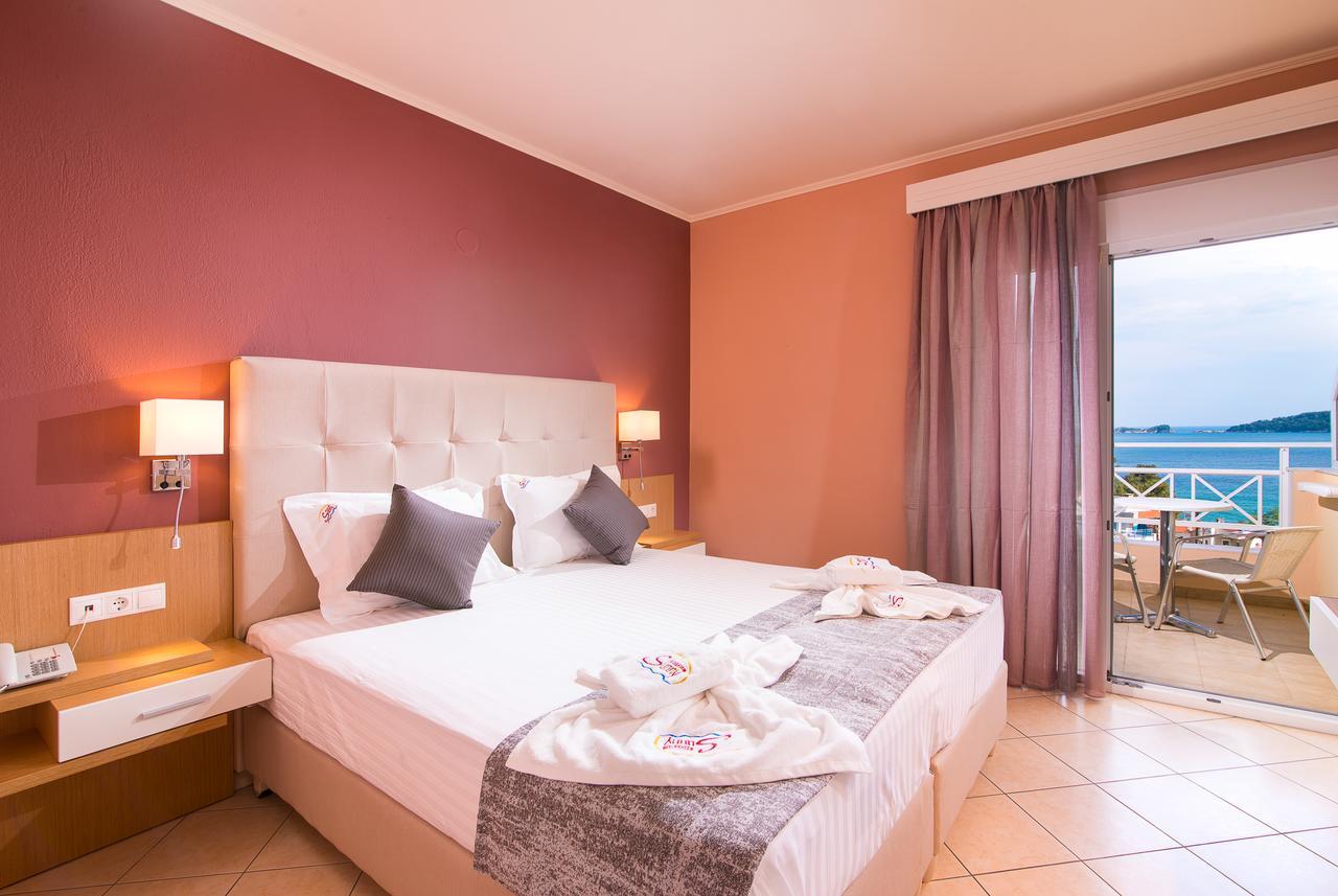 Sunny Hotel Thassos Chrysi Ammoudia Luaran gambar